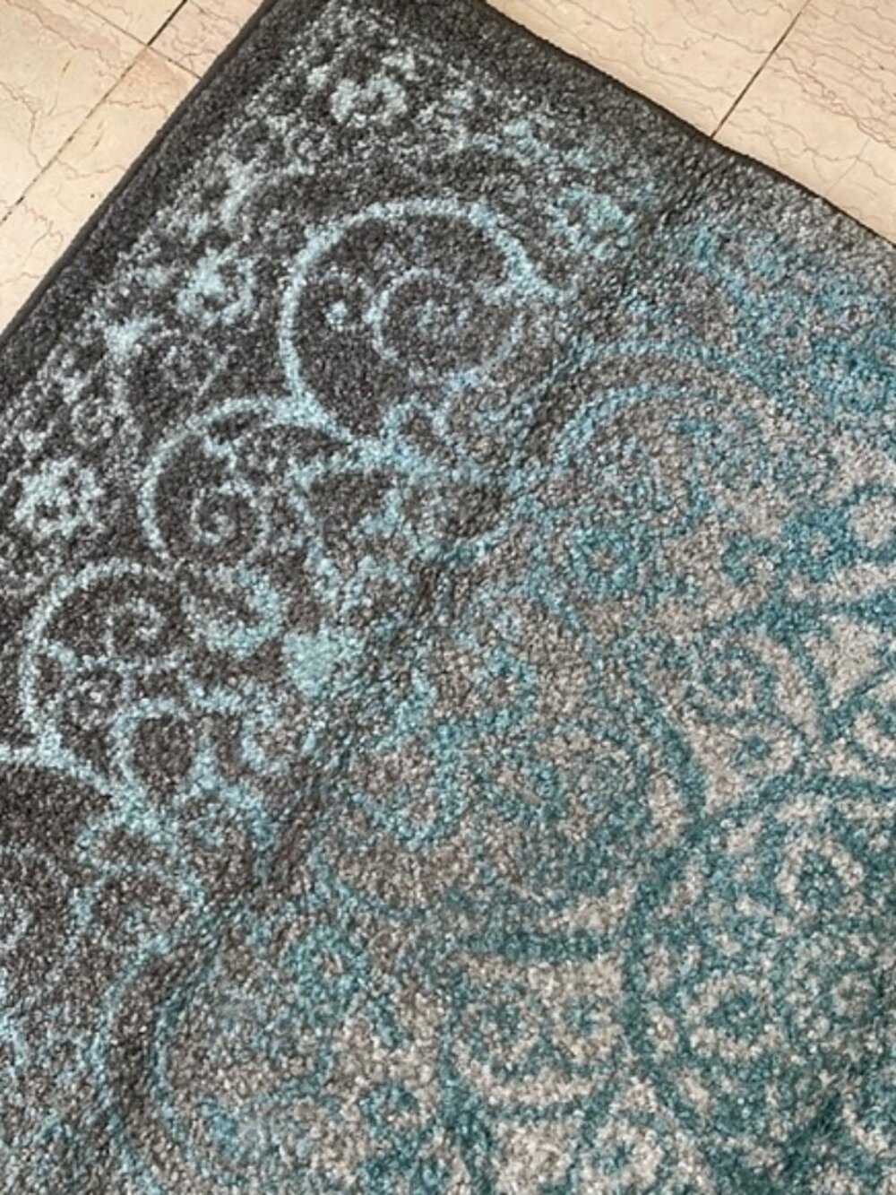 Elegant Blue Gray Scroll Damask Patterned Accent Rug 30x46 Small Area Door Mat